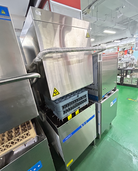 同类洗碗机中的节能先锋，商用揭盖式让绿色